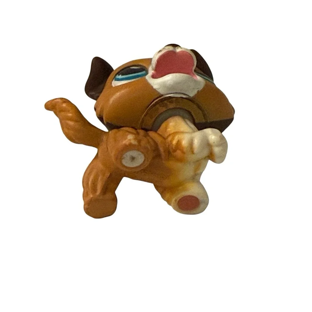 Littlest Pet Shop LPS #237 Brown White Collie Dog Blue Eyes Magnet Rare